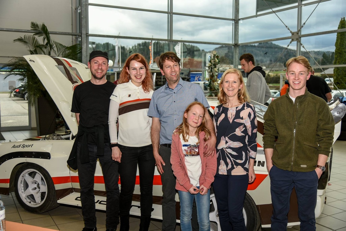 Florian Rotter und seine Beifahrerein mit der Familie Vasold